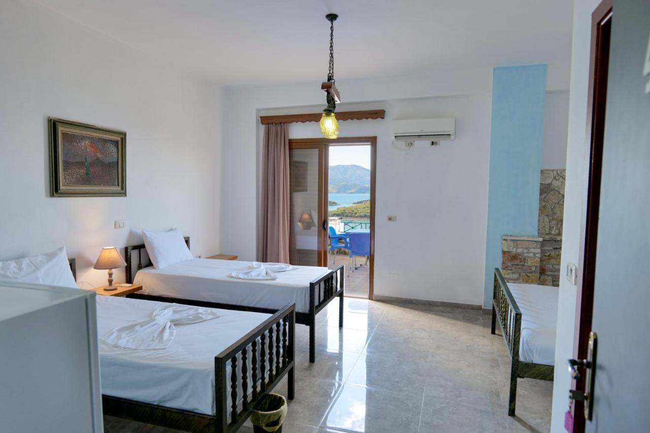 John'S Guesthouse Ксамил Екстериор снимка