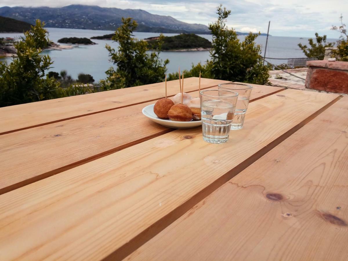 John'S Guesthouse Ксамил Екстериор снимка